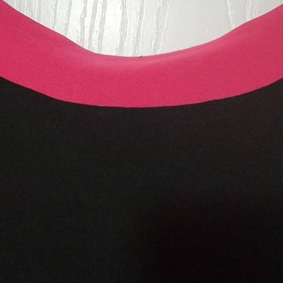 SUZIE IN THE CITY BLACK & PINK SHEATH DRESS - Picture 3 of 9